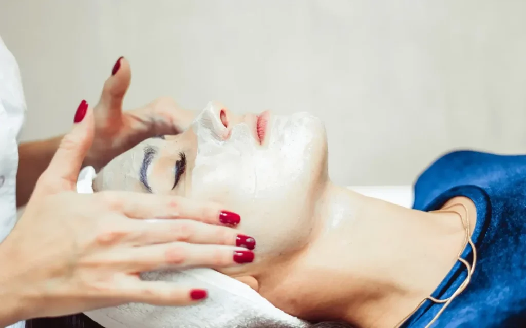 The Ultimate Guide to Chemical Peels: Types, Benefits & Risks